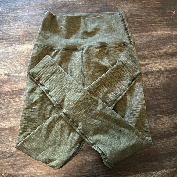 Alphalete Pants - Alphalete OG Revival leggings